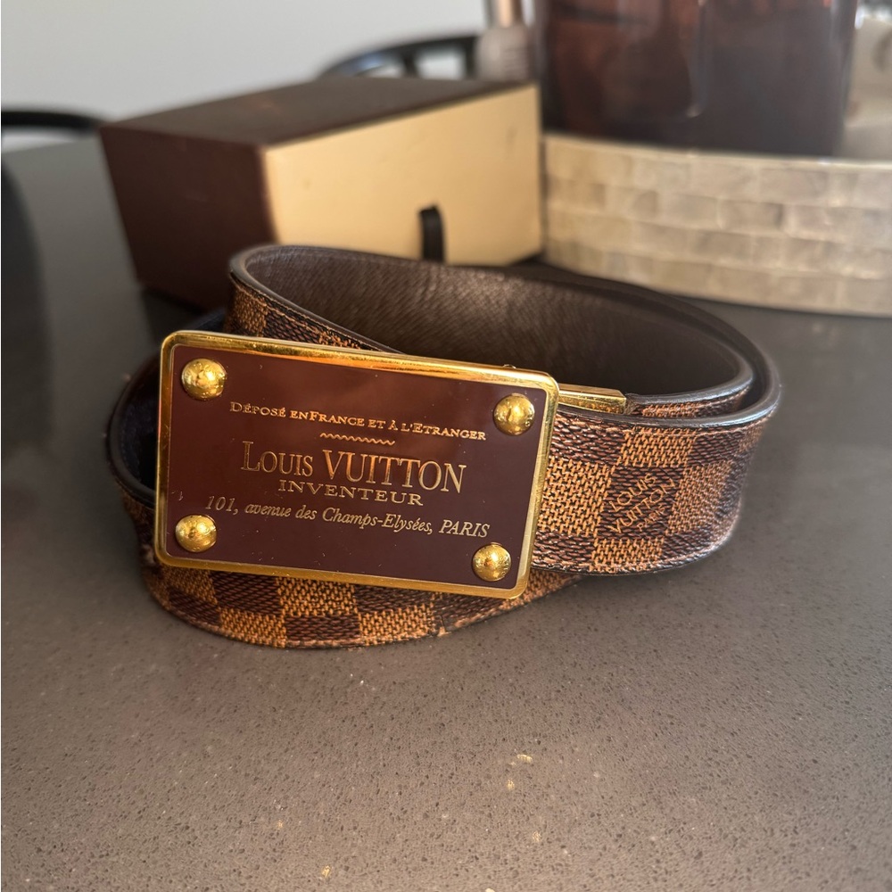 Men’s Louis Vuitton Belt Size 30